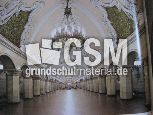 286 Moskauer U-Bahn.JPG